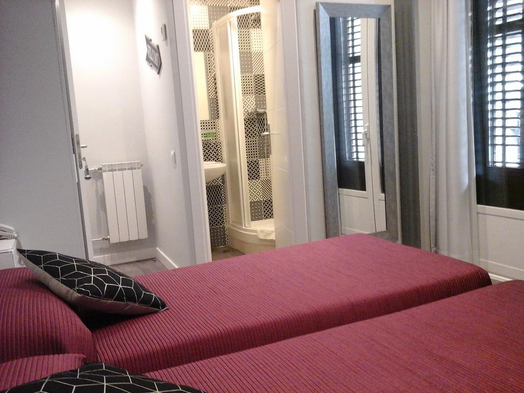 Hostal Don Alfonso Madrid Luaran gambar