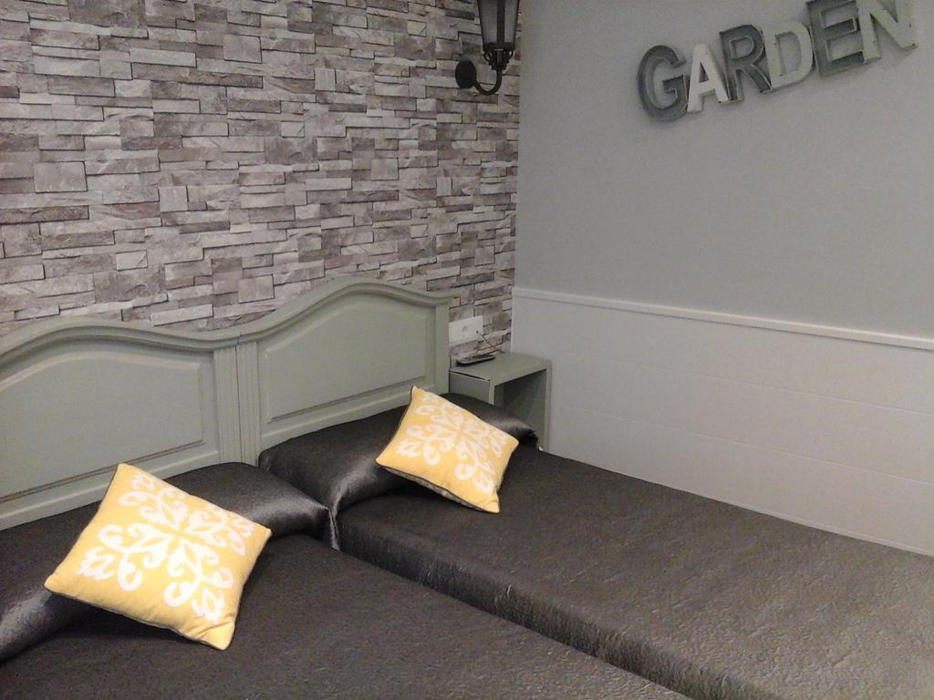 Hostal Don Alfonso Madrid Luaran gambar
